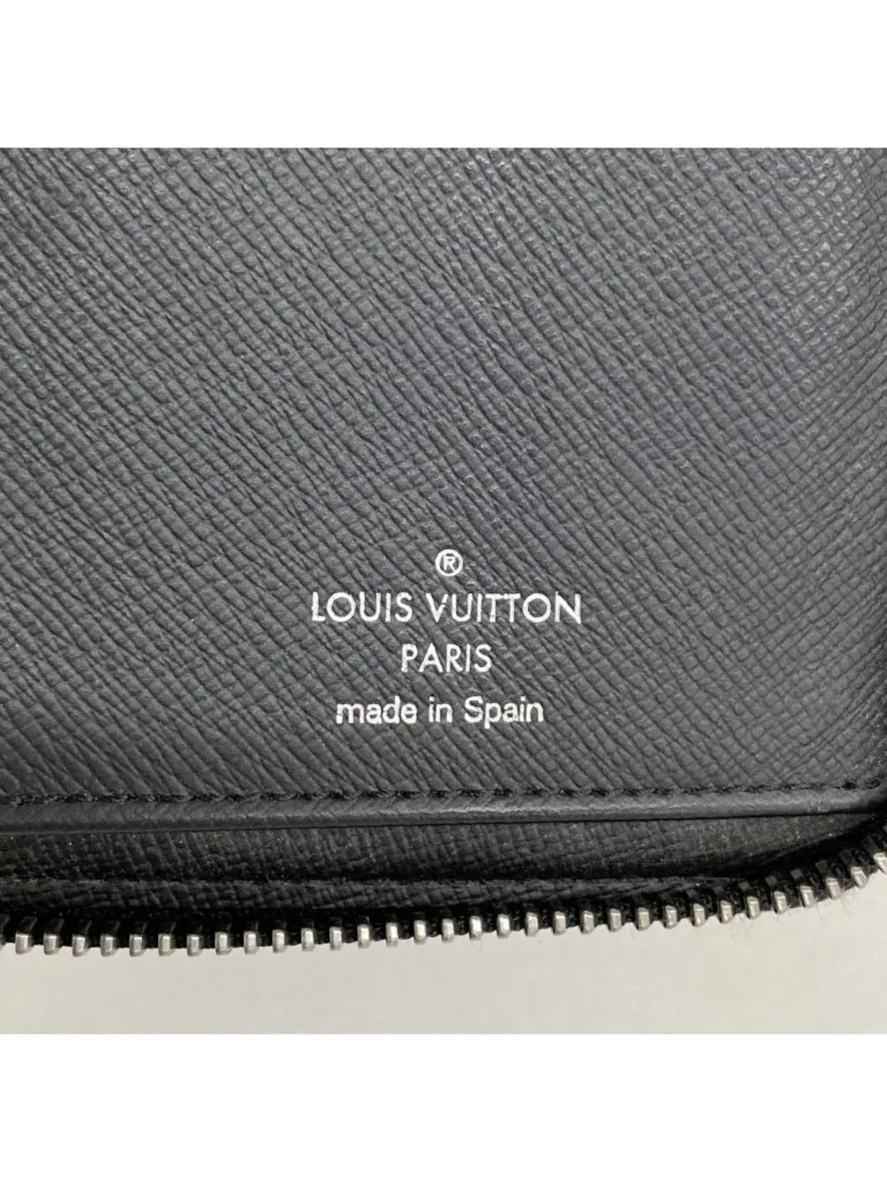 Louis Vuitton Wallet Monogram Eclipse Zippy Vertical Black